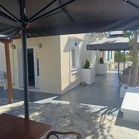 Margarita Aparthotel